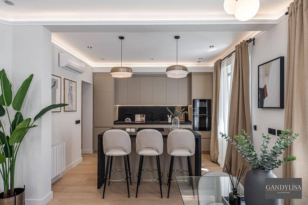 3 sovrum Lägenhet till salu i Madrid stad med pool garage - 1 350 000 € (Ref: 9165649)