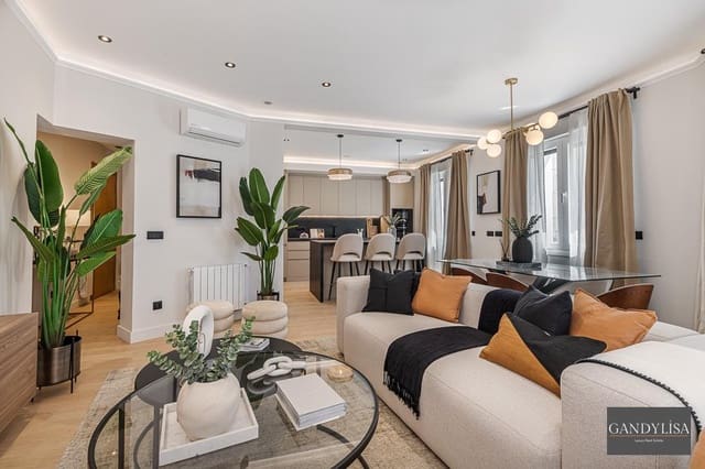 3 sovrum Lägenhet till salu i Madrid stad med pool garage - 1 350 000 € (Ref: 9165649)