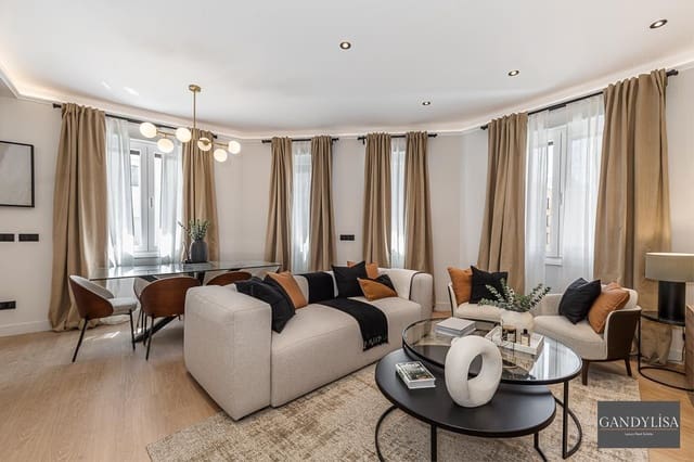 3 sovrum Lägenhet till salu i Madrid stad med pool garage - 1 350 000 € (Ref: 9165649)