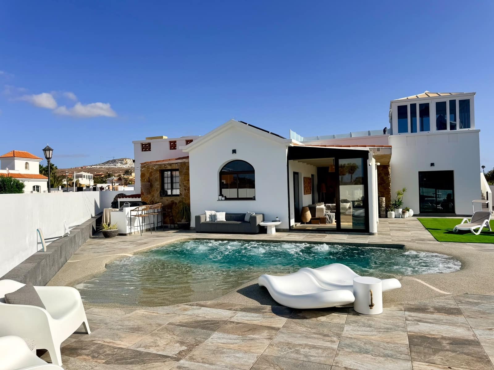 3 chambre Villa/Maison à vendre à Antigua avec piscine garage - 749 000 € (Ref: 10039226)