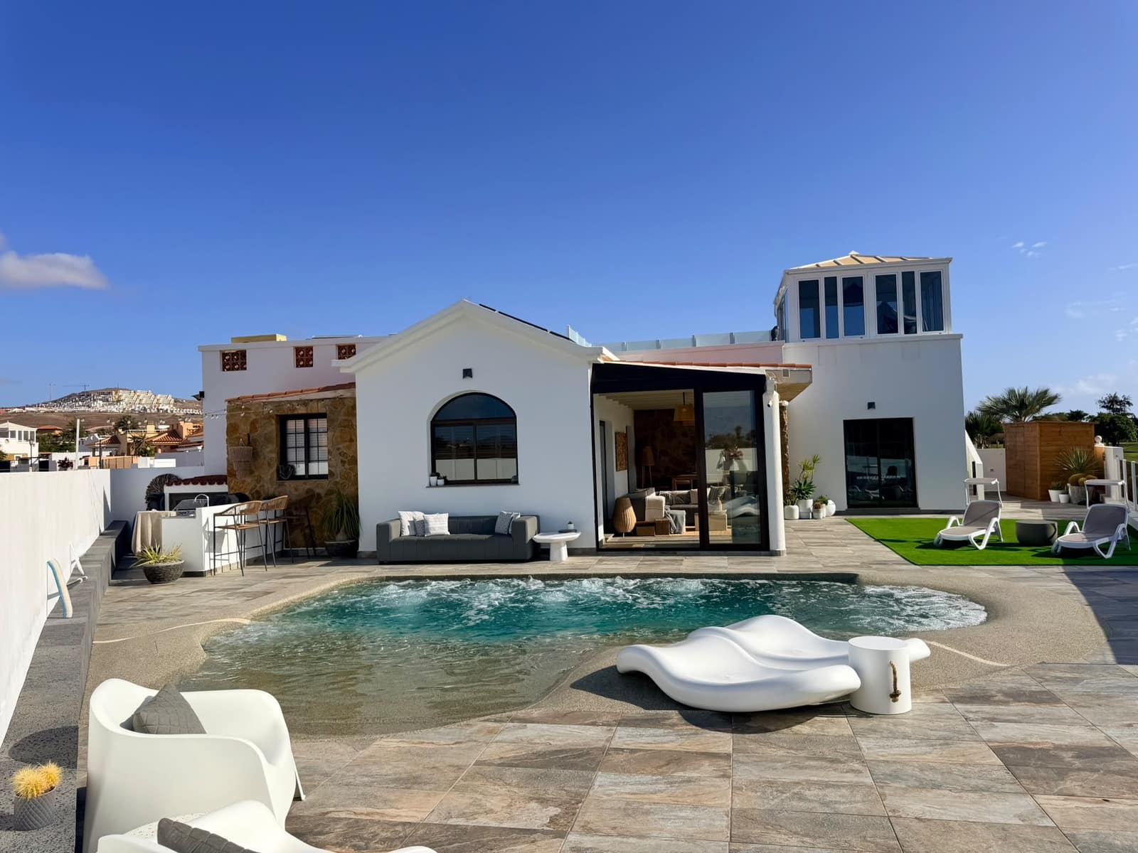 3 chambre Villa/Maison à vendre à Antigua avec piscine garage - 749 000 € (Ref: 10039226)