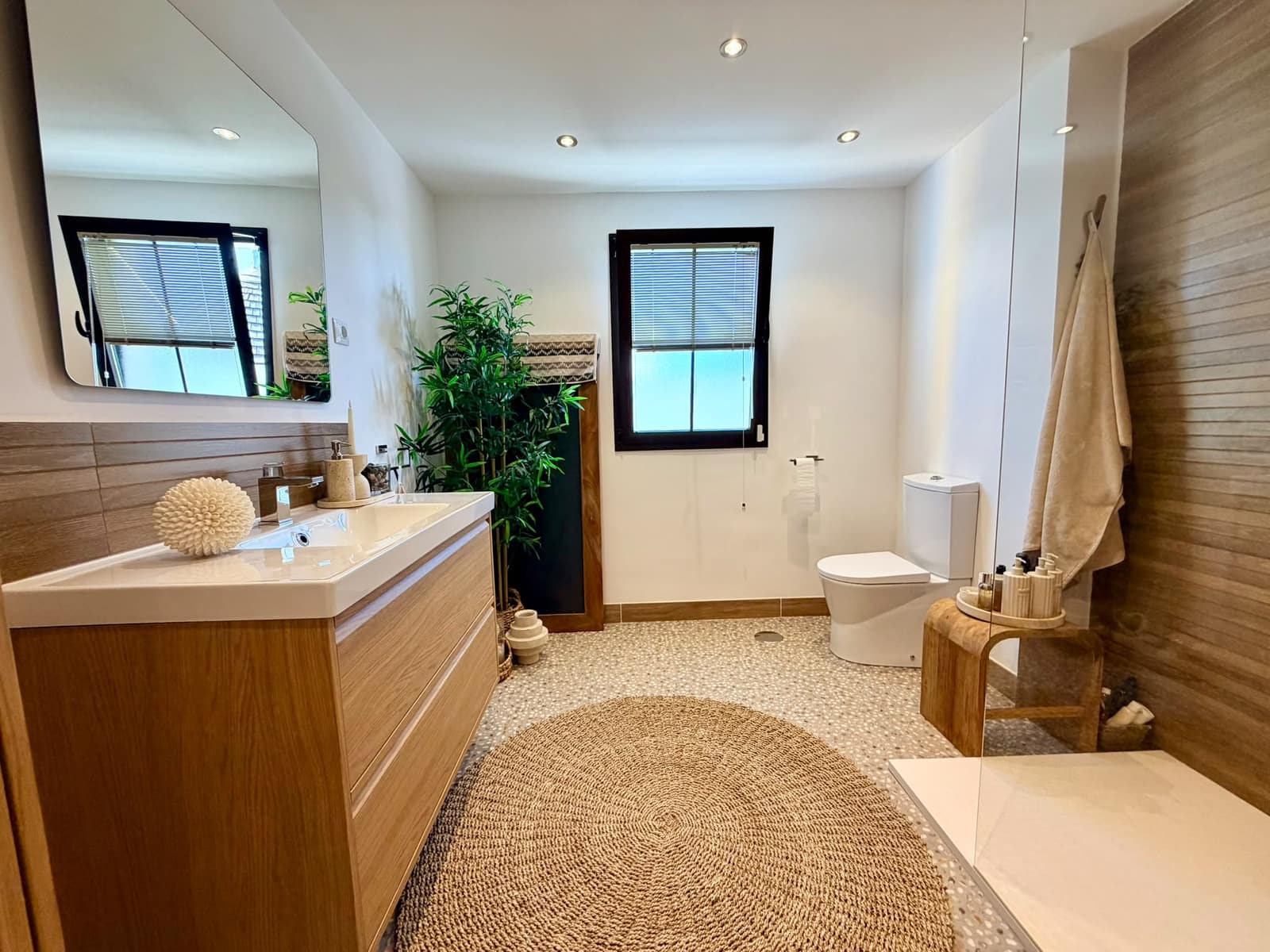 3 chambre Villa/Maison à vendre à Antigua avec piscine garage - 749 000 € (Ref: 10039226)