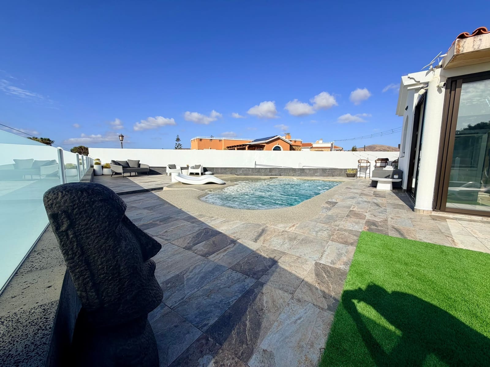 3 chambre Villa/Maison à vendre à Antigua avec piscine garage - 749 000 € (Ref: 10039226)