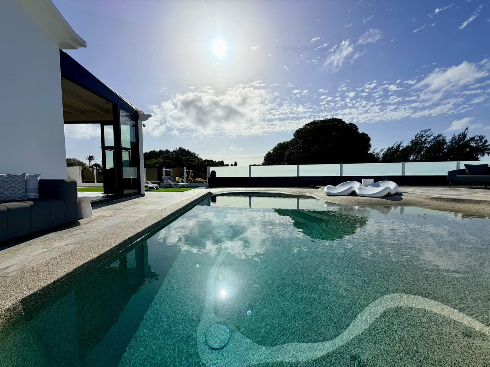 3 chambre Villa/Maison à vendre à Antigua avec piscine garage - 749 000 € (Ref: 10039226)