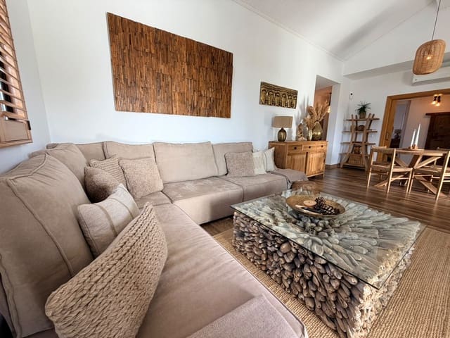 3 chambre Villa/Maison à vendre à Antigua avec piscine garage - 749 000 € (Ref: 10039226)