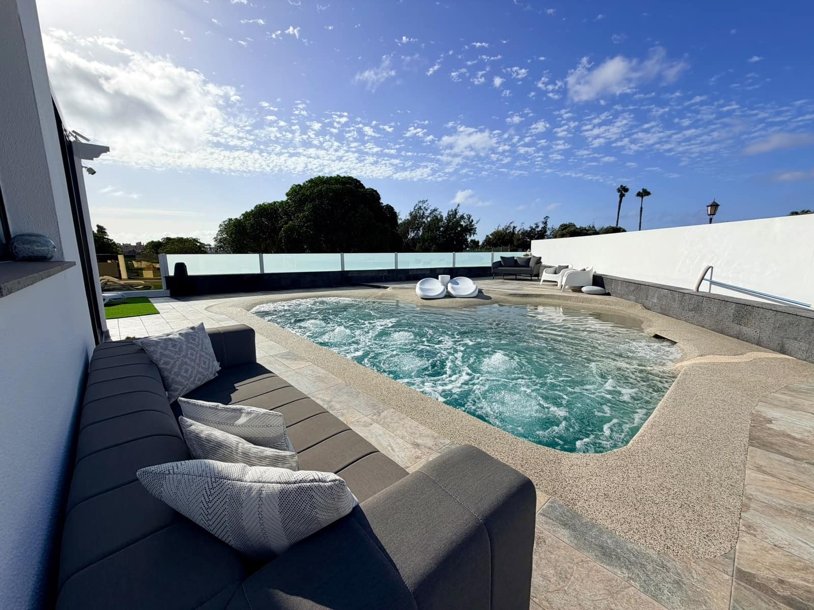 3 chambre Villa/Maison à vendre à Antigua avec piscine garage - 749 000 € (Ref: 10039226)