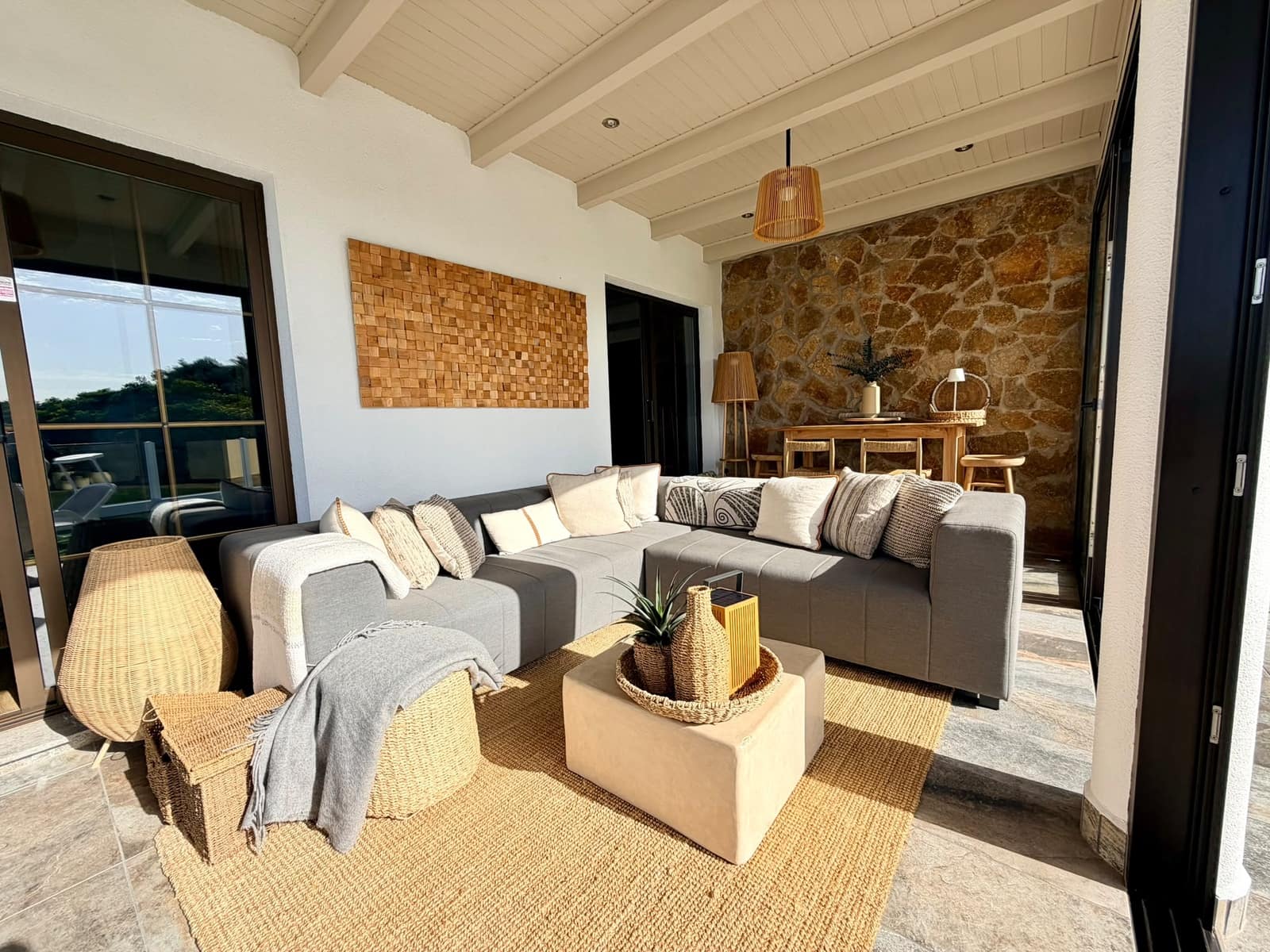 3 chambre Villa/Maison à vendre à Antigua avec piscine garage - 749 000 € (Ref: 10039226)