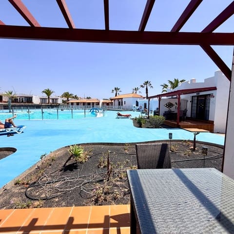 1 soveværelse Bungalow til salg i Caleta de Fuste, Antigua med swimmingpool - € 149.000 (Ref: 10135525)