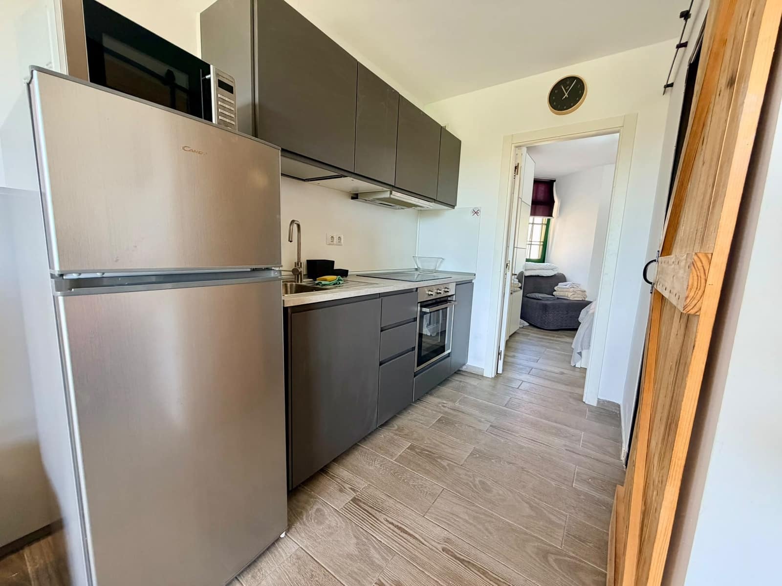 1 bedroom Apartment for sale in Costa de Antigua with pool - € 120,000 (Ref: 10157085)