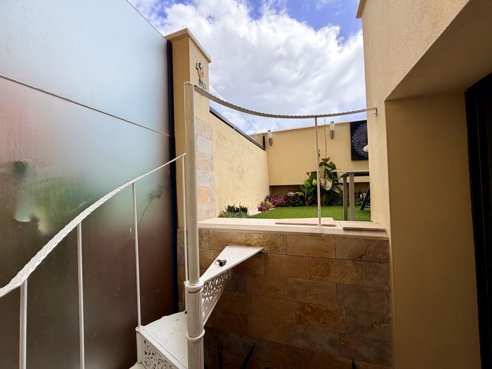 4 quarto Casa em Banda para venda em Caleta de Fuste com piscina garagem - 345 000 € (Ref: 9702457)