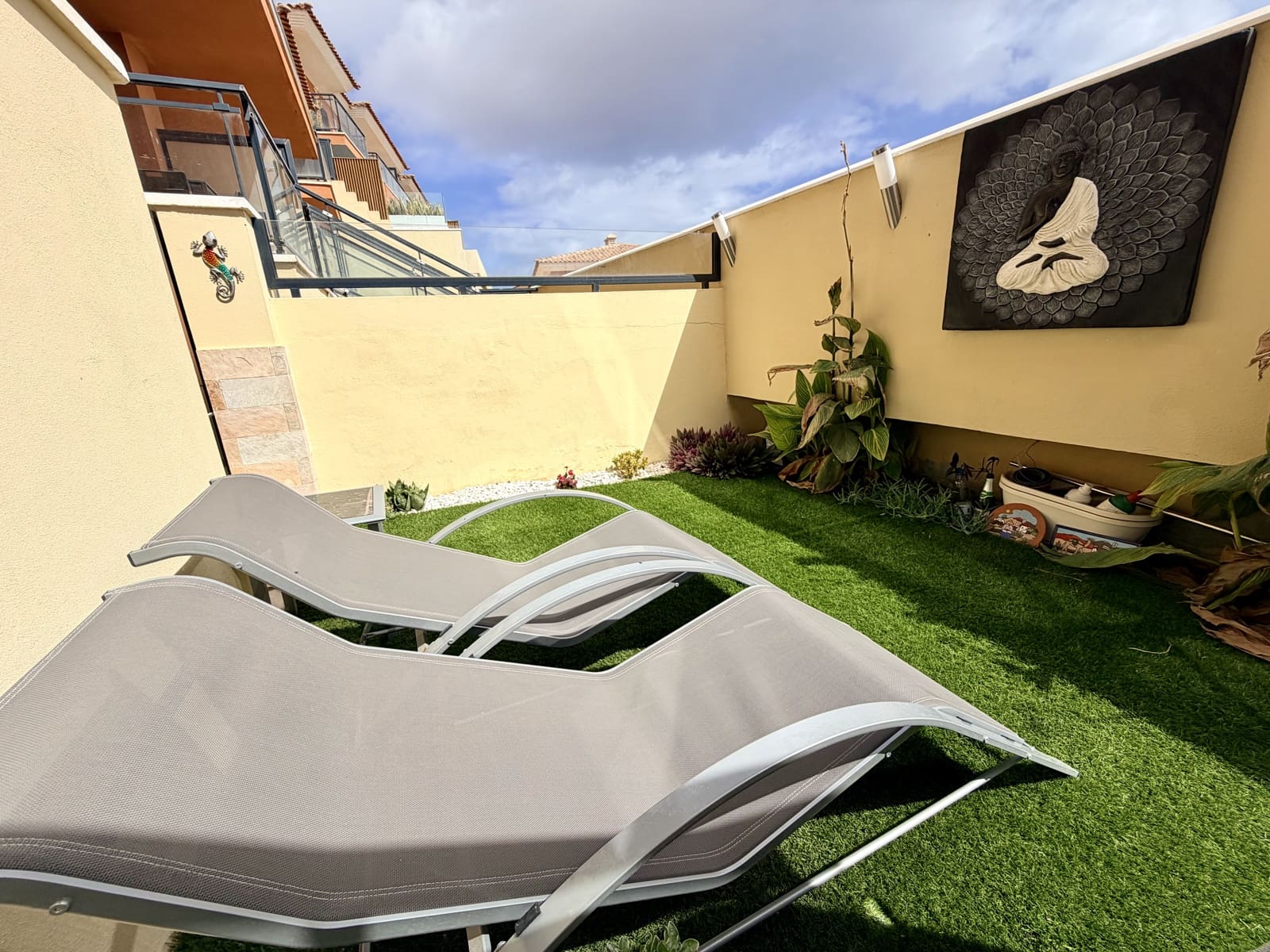 4 quarto Casa em Banda para venda em Caleta de Fuste com piscina garagem - 345 000 € (Ref: 9702457)