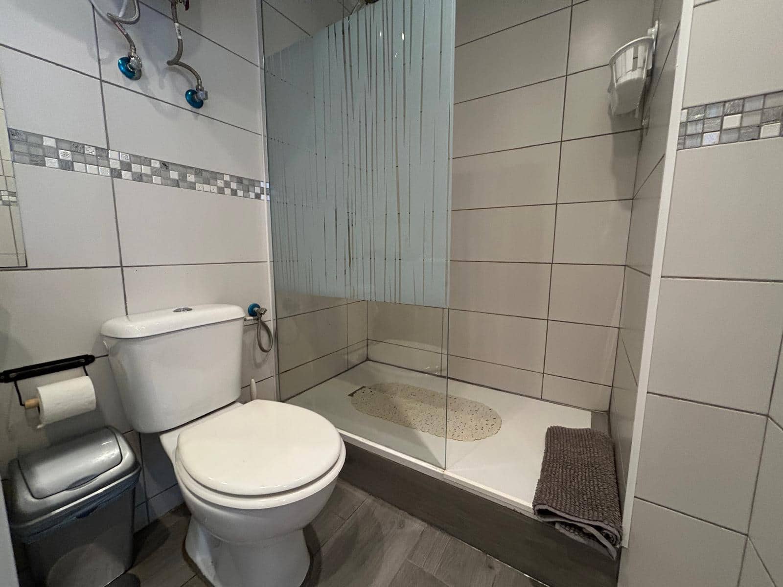 1 Zimmer Apartment zu verkaufen in Caleta de Fuste mit Pool - 175.000 € (Ref: 9703233)