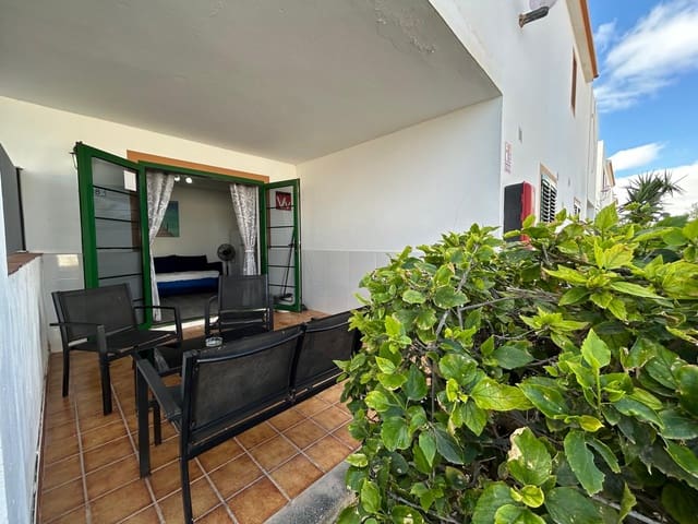 1 Zimmer Apartment zu verkaufen in Caleta de Fuste, Antigua mit Pool - 175.000 € (Ref: 9703233)