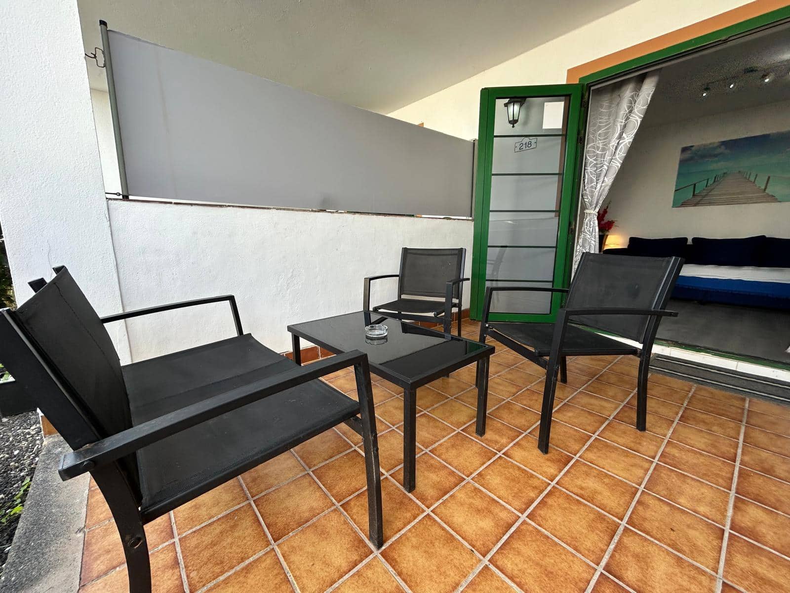 1 Zimmer Apartment zu verkaufen in Caleta de Fuste mit Pool - 175.000 € (Ref: 9703233)