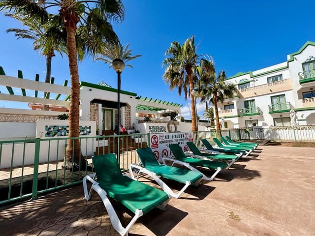 1 bedroom Apartment for sale in Caleta de Fuste, Antigua with pool garage - € 179,000 (Ref: 9703235)