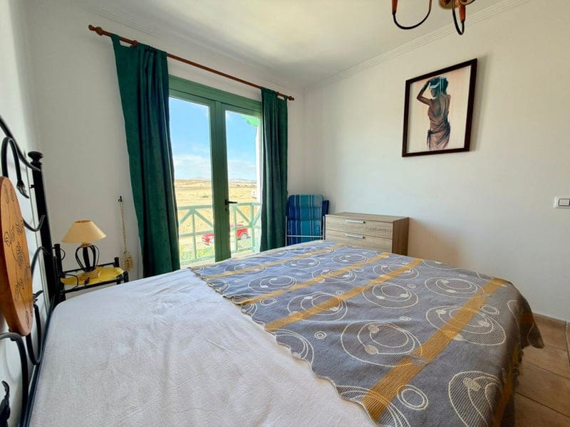 1 bedroom Apartment for sale in Caleta de Fuste with pool garage - € 179,000 (Ref: 9703235)