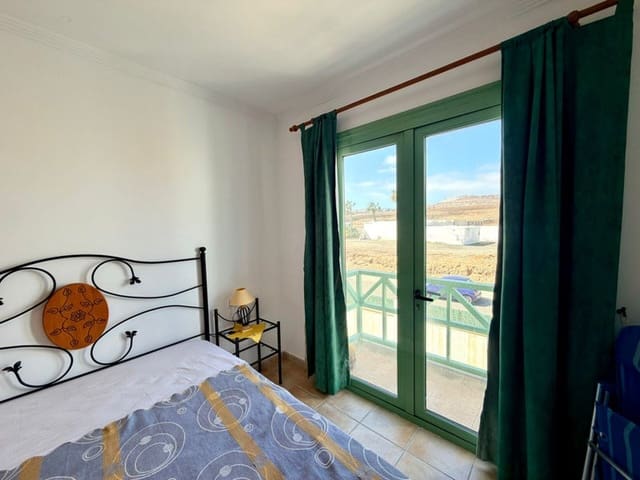 1 bedroom Apartment for sale in Caleta de Fuste, Antigua with pool garage - € 179,000 (Ref: 9703235)