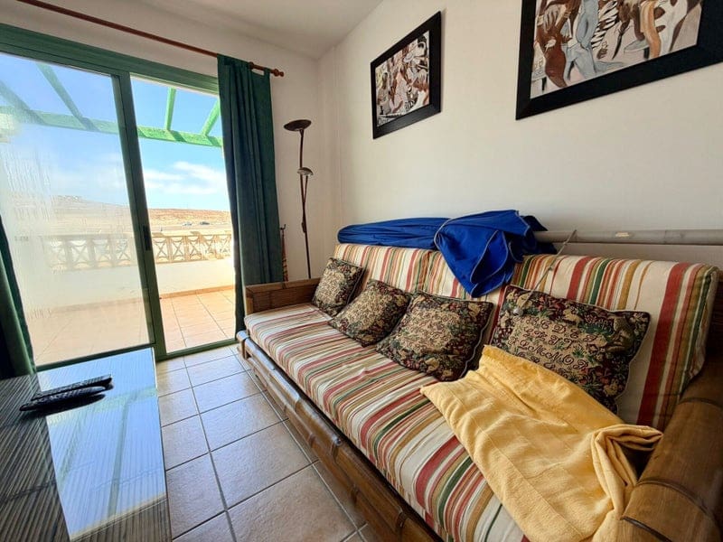 1 bedroom Apartment for sale in Caleta de Fuste with pool garage - € 179,000 (Ref: 9703235)