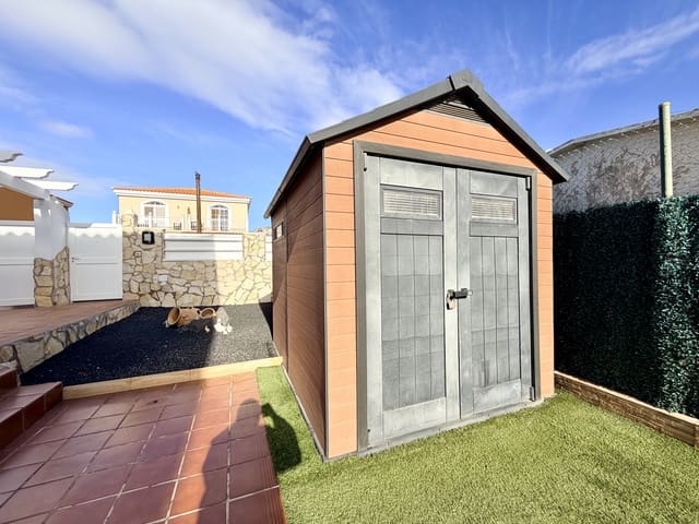 3 camera da letto Villetta Bifamiliare in vendita in Caleta de Fuste, Antigua con piscina garage - 335.000 € (Rif: 9703236)