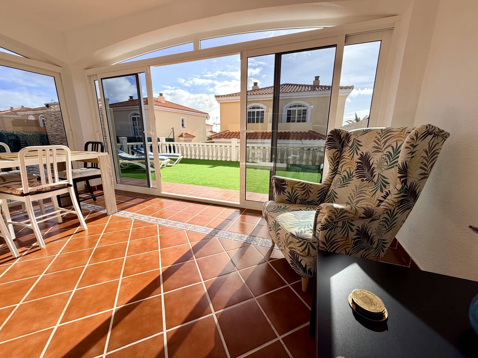 3 camera da letto Villetta Bifamiliare in vendita in Caleta de Fuste con piscina garage - 335.000 € (Rif: 9703236)