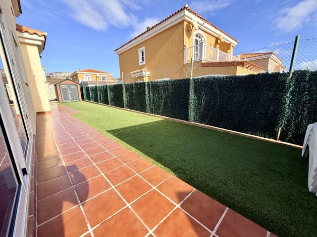 3 camera da letto Villetta Bifamiliare in vendita in Caleta de Fuste, Antigua con piscina garage - 335.000 € (Rif: 9703236)