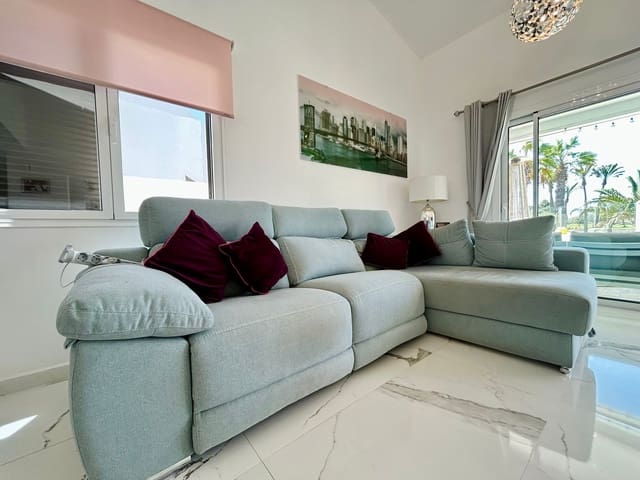 3 Zimmer Villa zu verkaufen in Caleta de Fuste, Antigua mit Pool Garage - 590.000 € (Ref: 9703239)