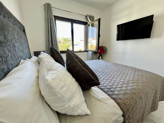 3 Zimmer Villa zu verkaufen in Caleta de Fuste, Antigua mit Pool Garage - 590.000 € (Ref: 9703239)