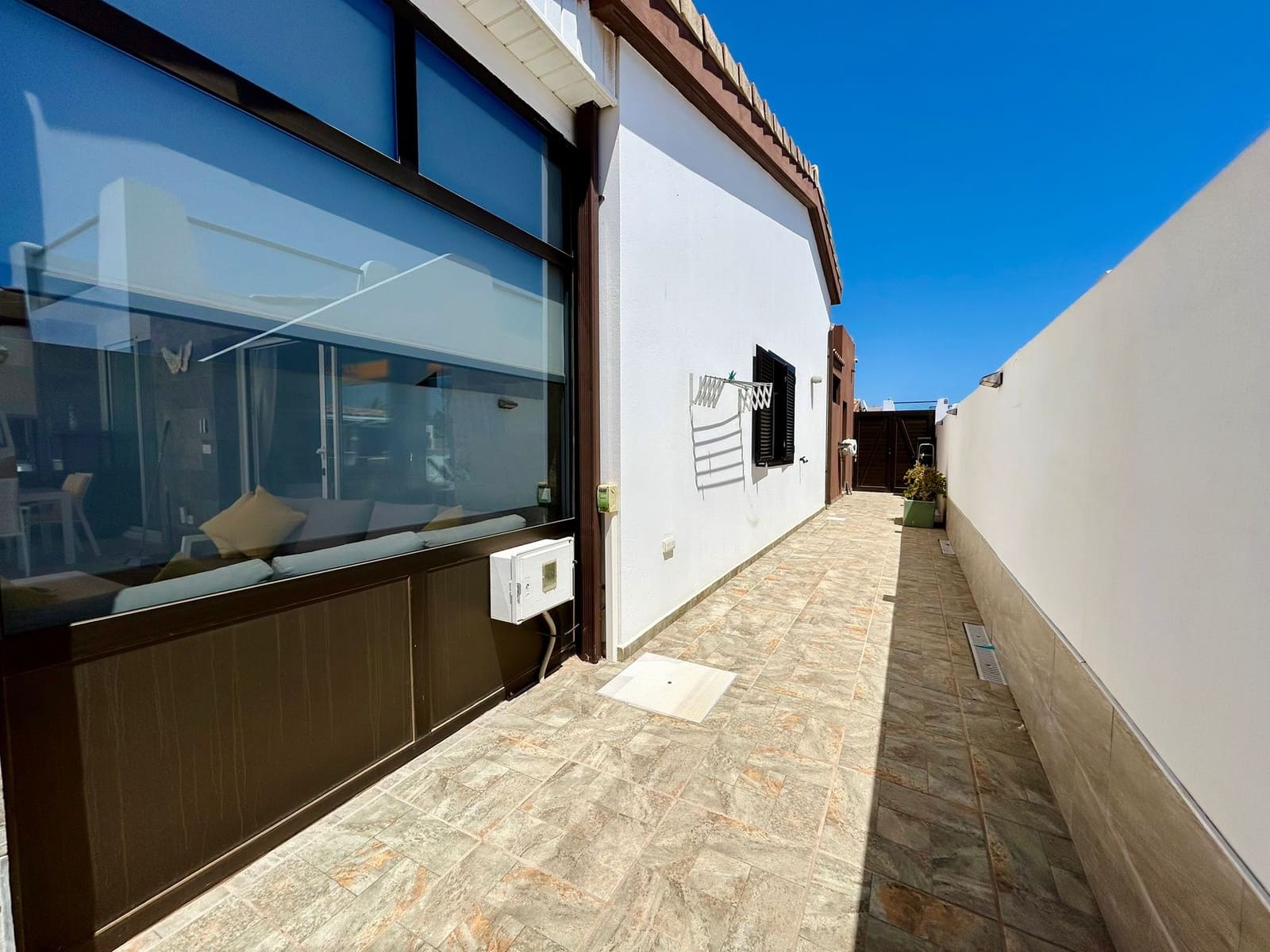 Chalet de 3 habitaciones en Caleta de Fuste en venta con piscina garaje - 590.000 € (Ref: 9703239)