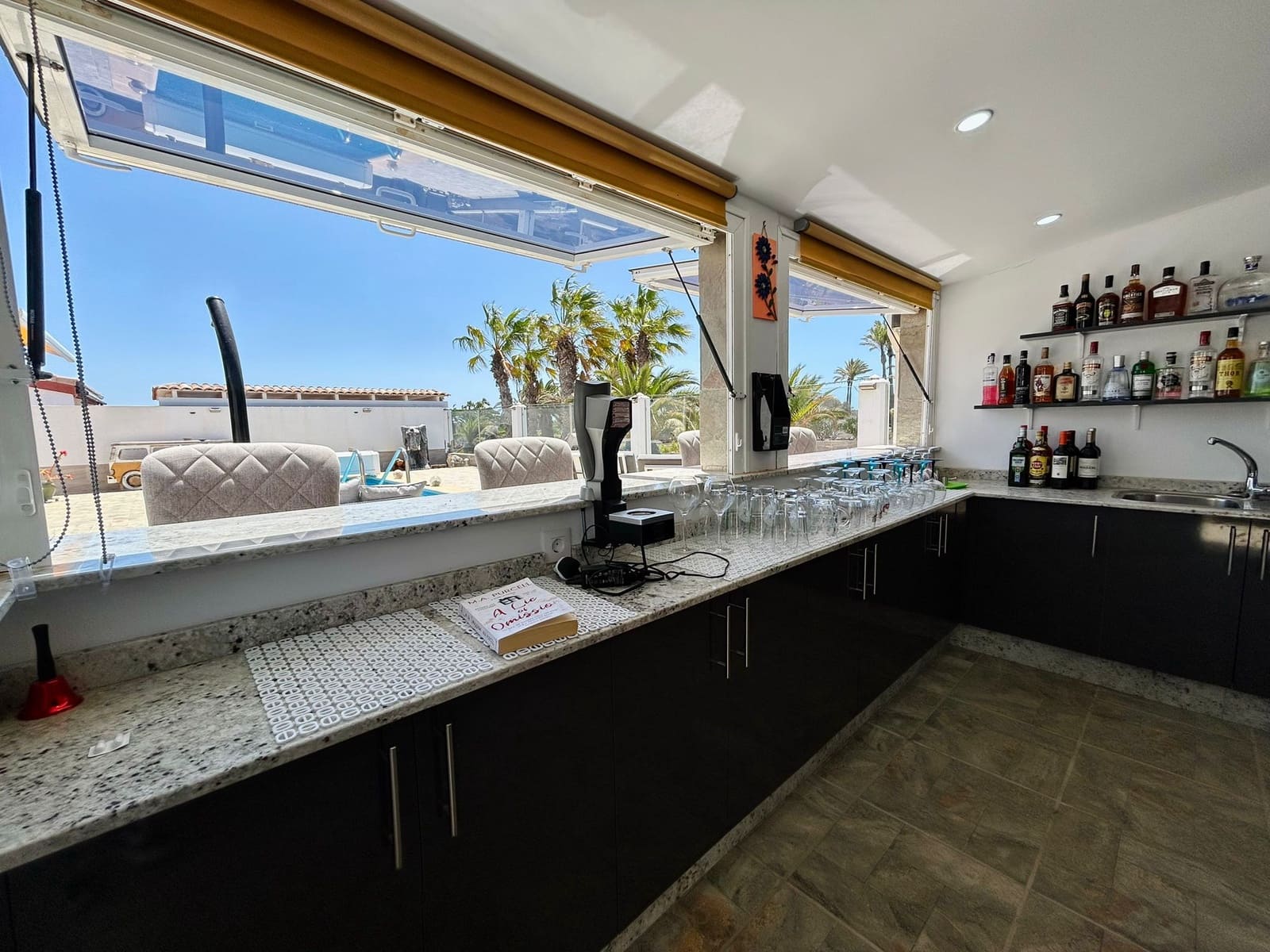 Chalet de 3 habitaciones en Caleta de Fuste en venta con piscina garaje - 590.000 € (Ref: 9703239)