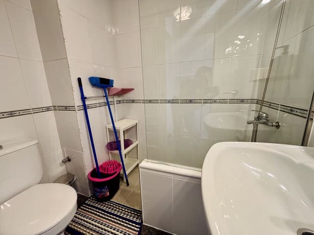 Apartamento de 1 habitación en Costa de Antigua, Antigua en venta con piscina - 130.000 € (Ref: 9703242)