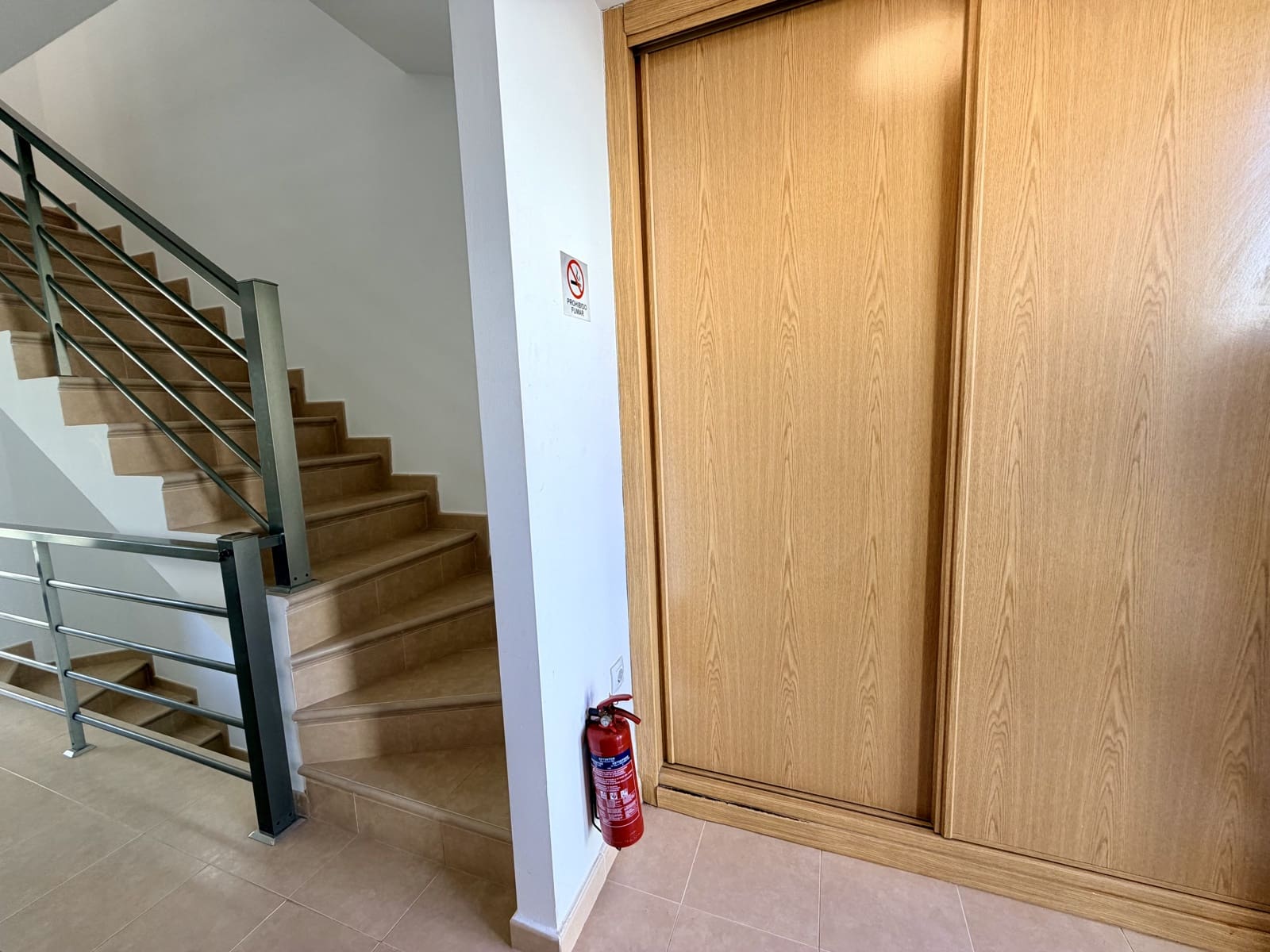 3 slaapkamer Huis te koop in Caleta de Fuste met zwembad garage - € 240.000 (Ref: 9703309)