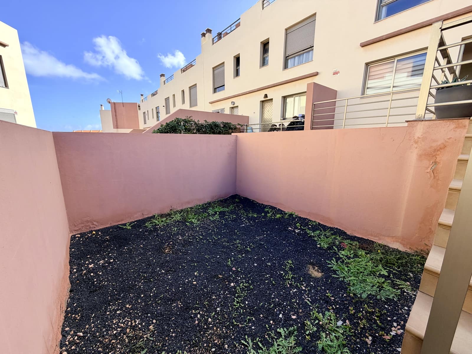 3 slaapkamer Huis te koop in Caleta de Fuste met zwembad garage - € 240.000 (Ref: 9703309)