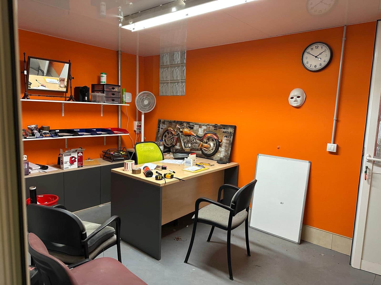 Business for sale in El Matorral - € 100,000 (Ref: 9703311)