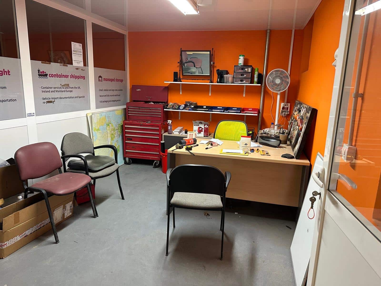 Business for sale in El Matorral - € 100,000 (Ref: 9703311)