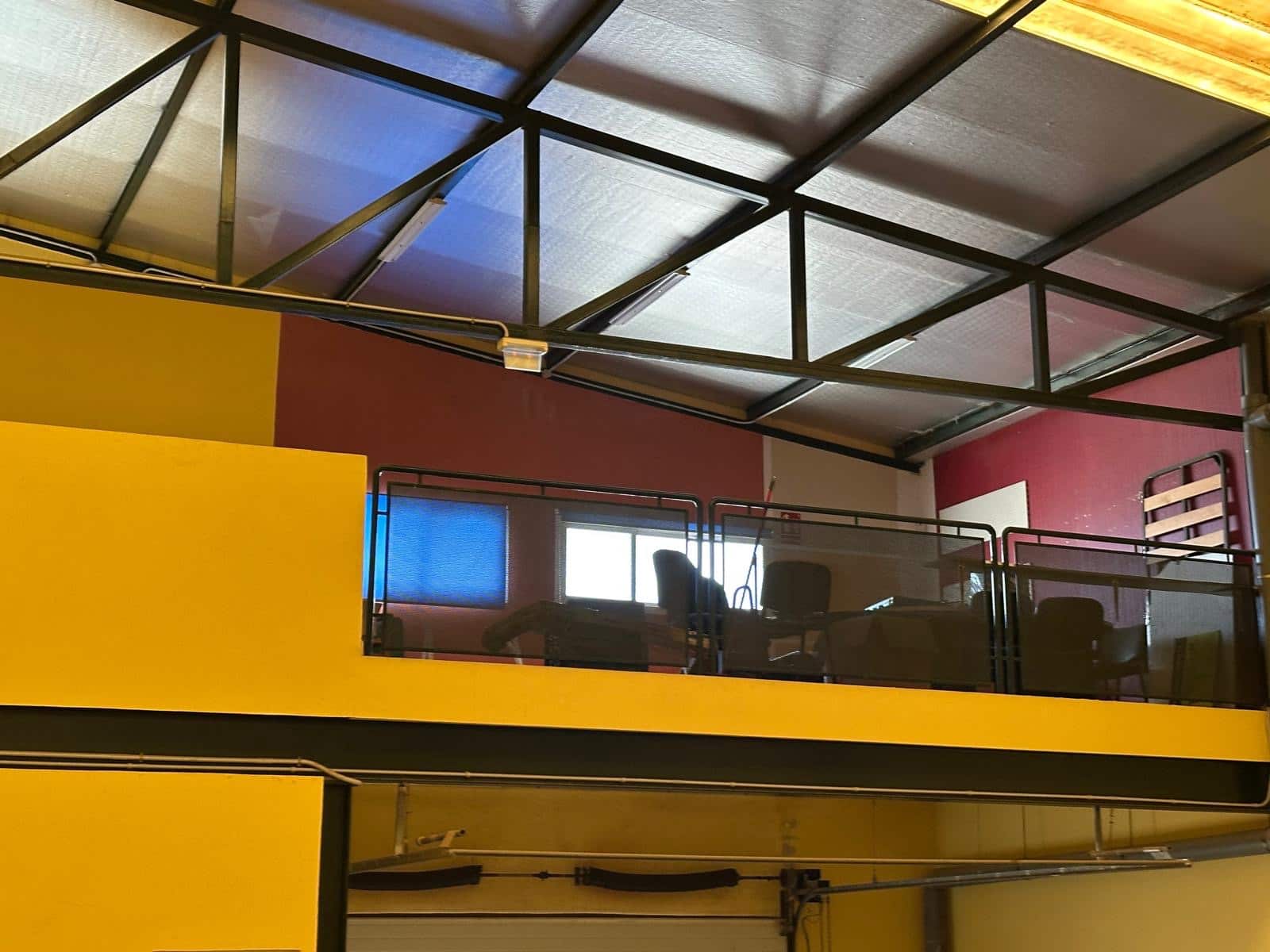 Business for sale in El Matorral - € 100,000 (Ref: 9703311)