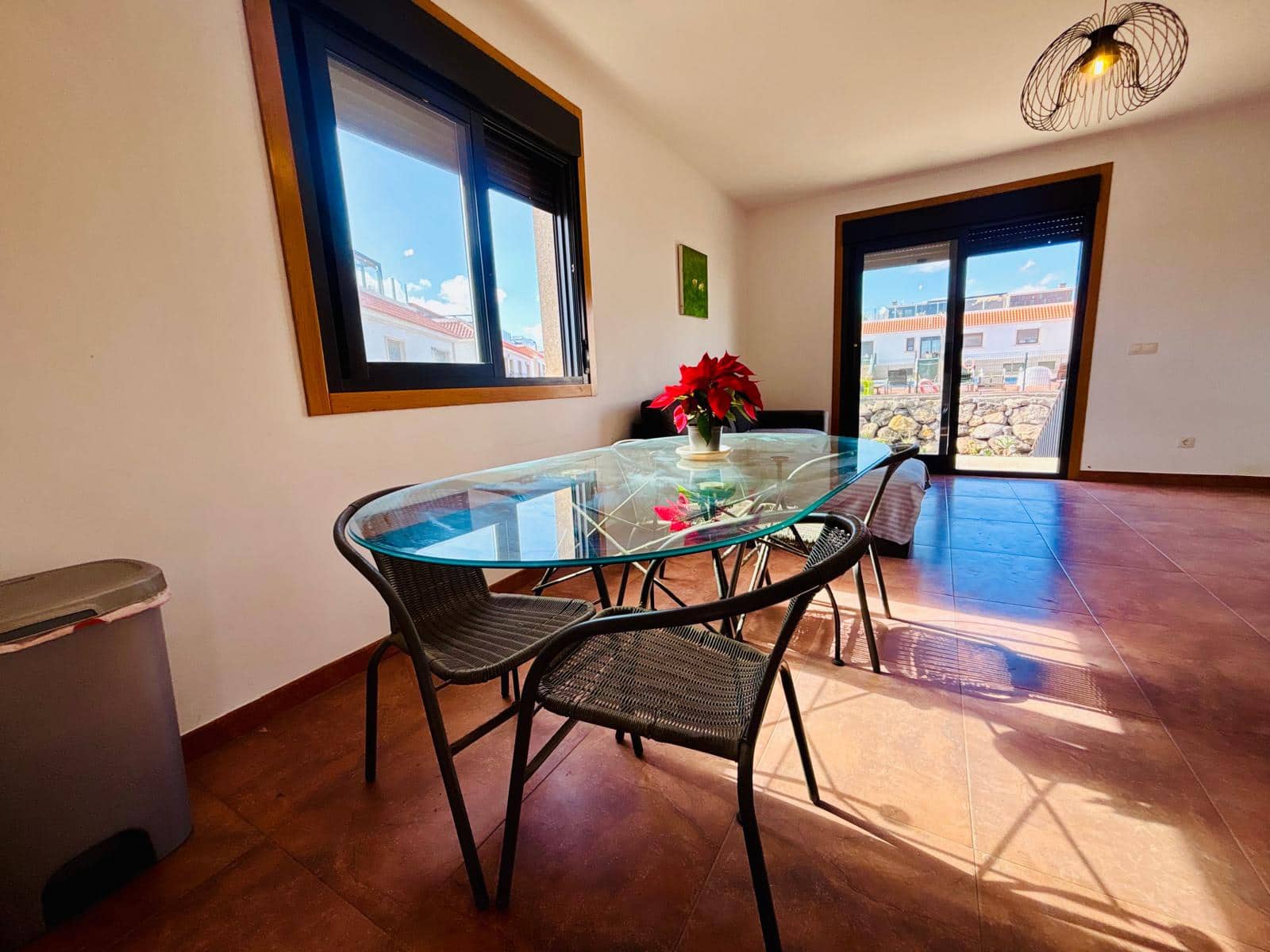 4 camera da letto Villetta a Schiera in vendita in Costa de Antigua con piscina garage - 259.000 € (Rif: 9703312)