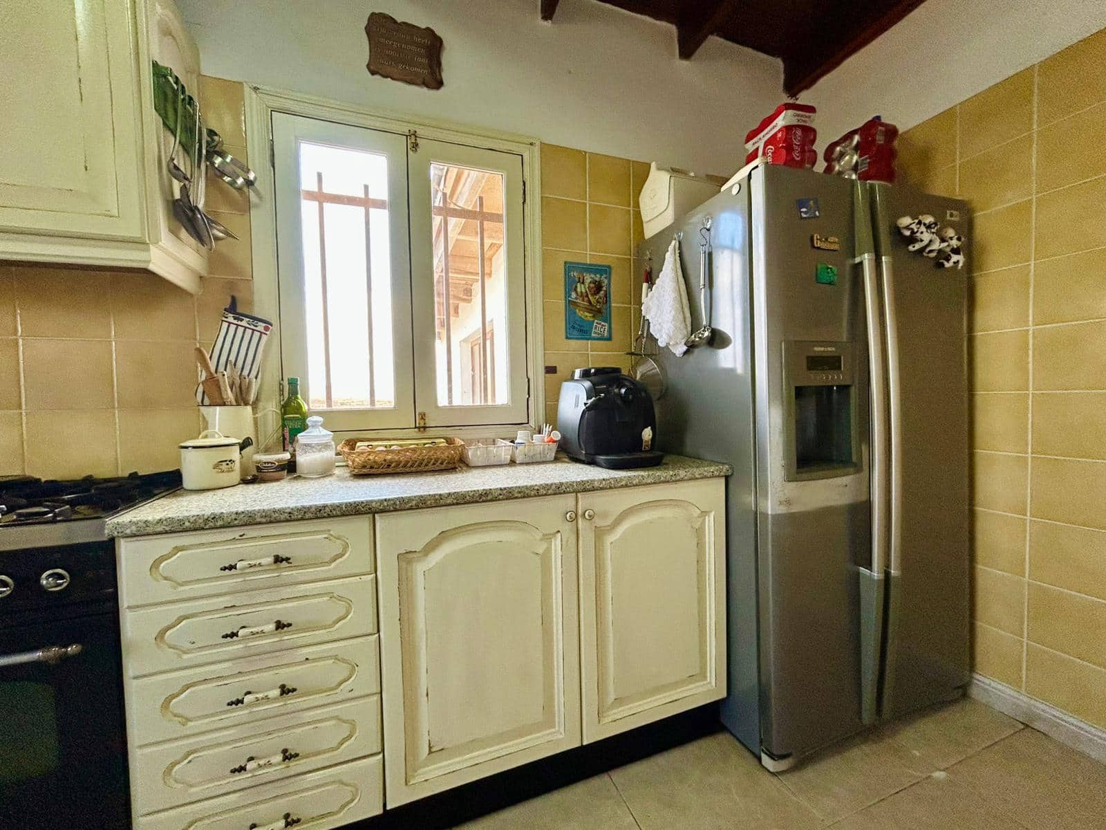 5 bedroom Villa for sale in Triquivijate with pool garage - € 499,000 (Ref: 9703313)