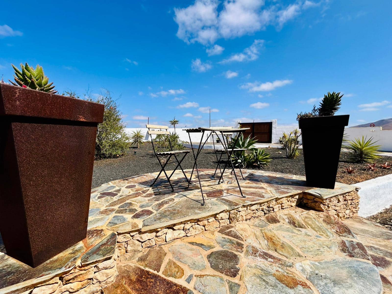 5 bedroom Villa for sale in Triquivijate with pool garage - € 499,000 (Ref: 9703313)