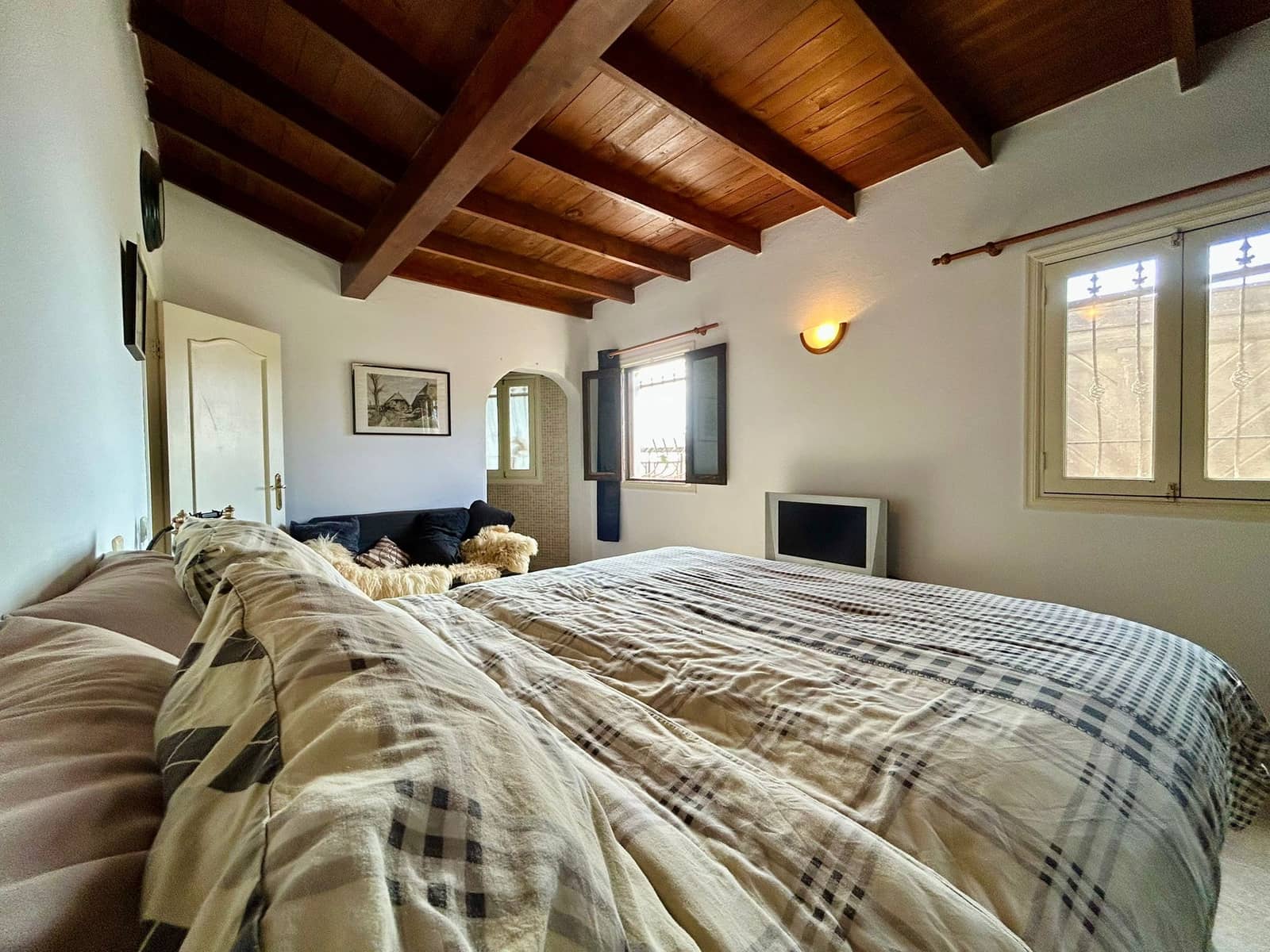 5 bedroom Villa for sale in Triquivijate with pool garage - € 499,000 (Ref: 9703313)