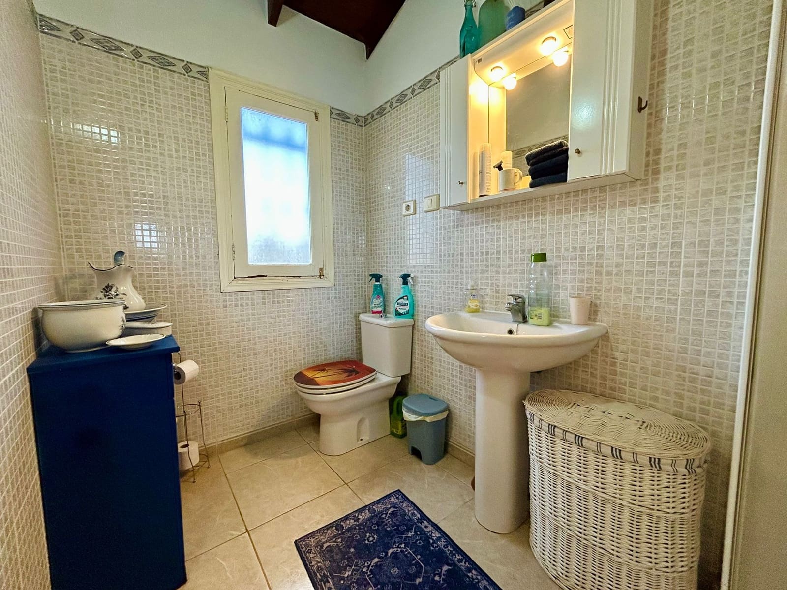 5 bedroom Villa for sale in Triquivijate with pool garage - € 499,000 (Ref: 9703313)