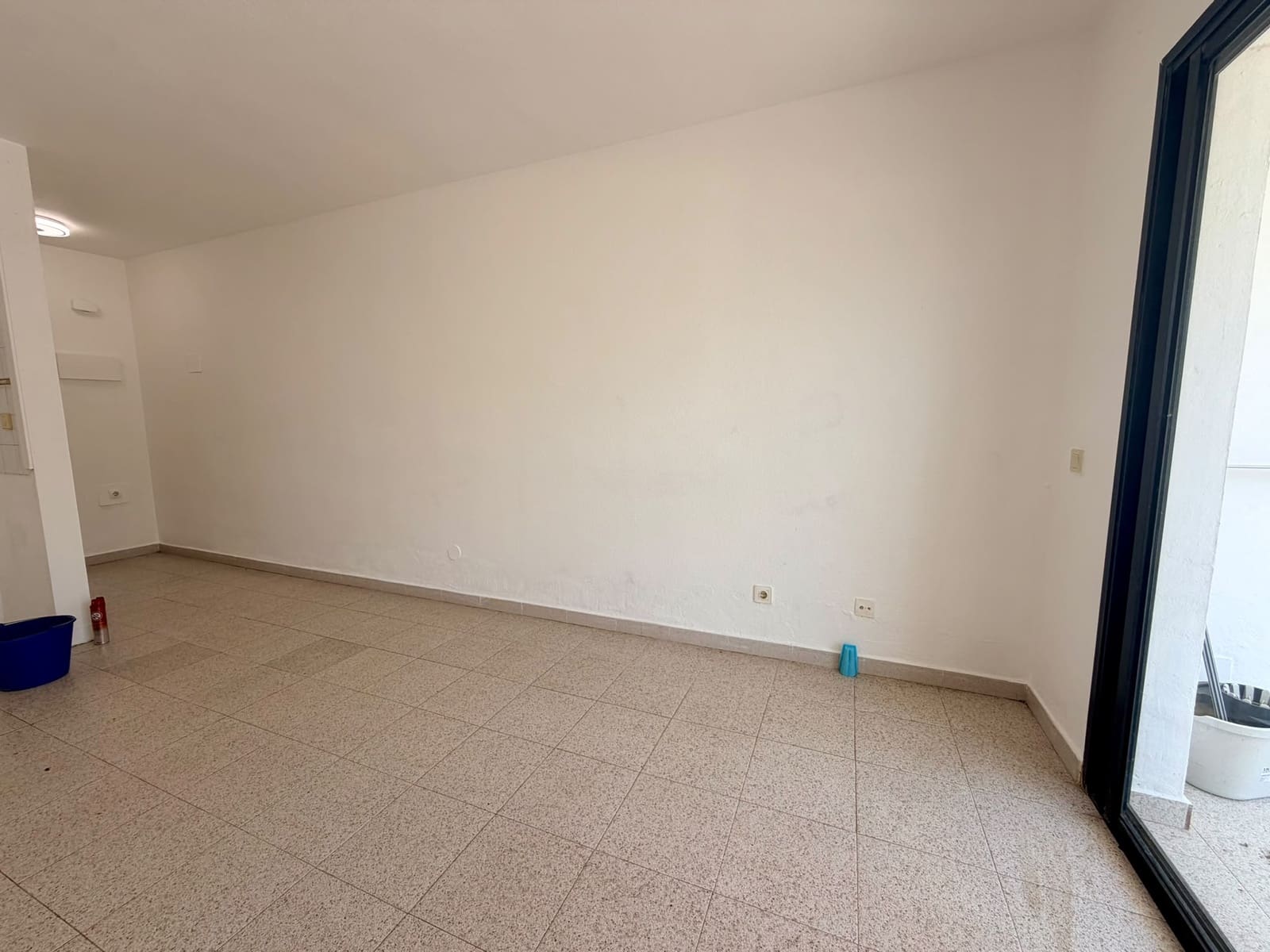 1 bedroom Apartment for sale in Costa de Antigua with pool garage - € 120,000 (Ref: 9703314)