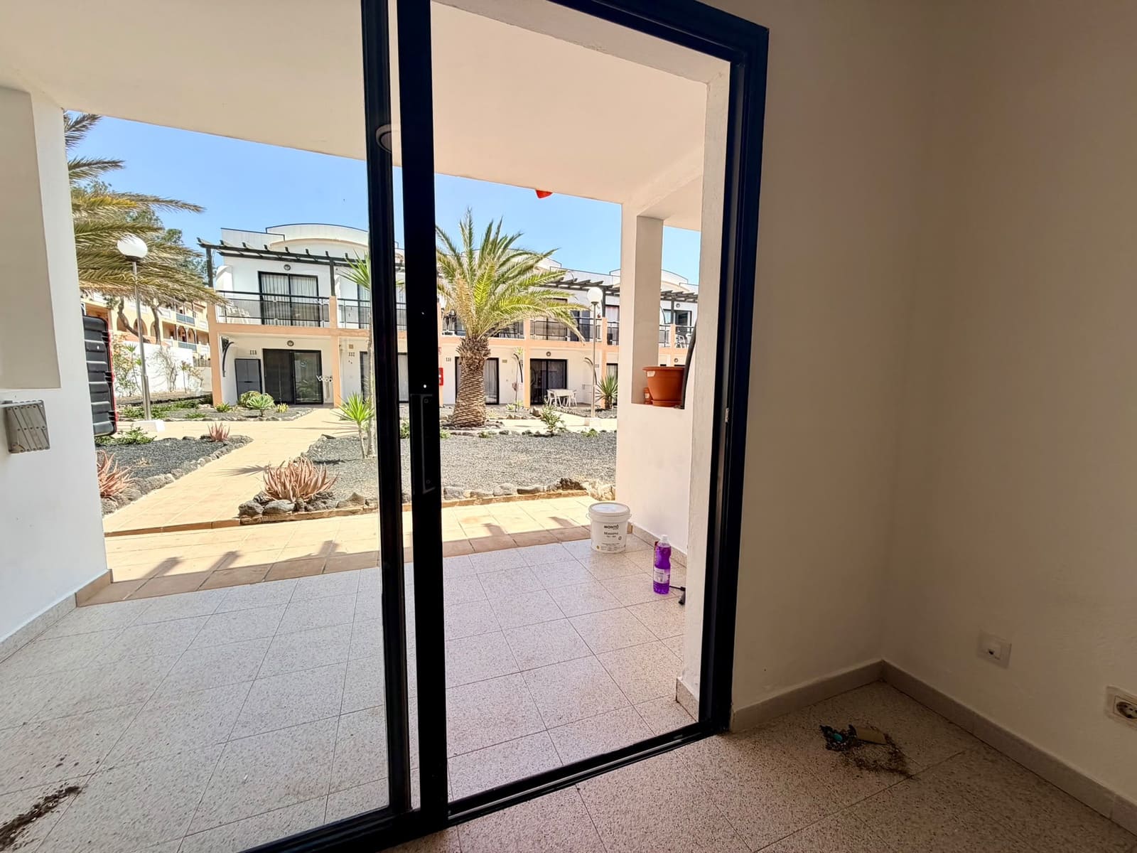 1 bedroom Apartment for sale in Costa de Antigua with pool garage - € 120,000 (Ref: 9703314)