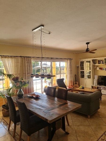 3 Zimmer Villa zu verkaufen in Triquivijate mit Pool Garage - 570.000 € (Ref: 9703315)