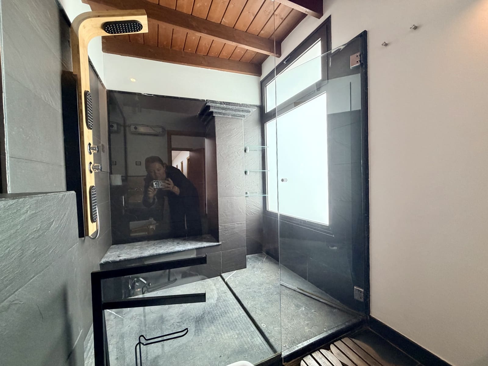 5 bedroom Villa for sale in El Time with pool garage - € 710,000 (Ref: 9703329)