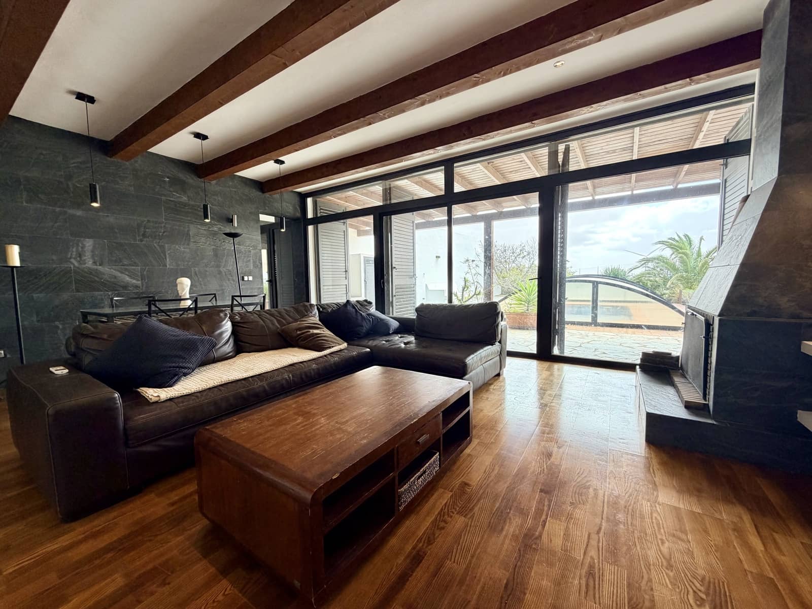 5 bedroom Villa for sale in El Time with pool garage - € 710,000 (Ref: 9703329)