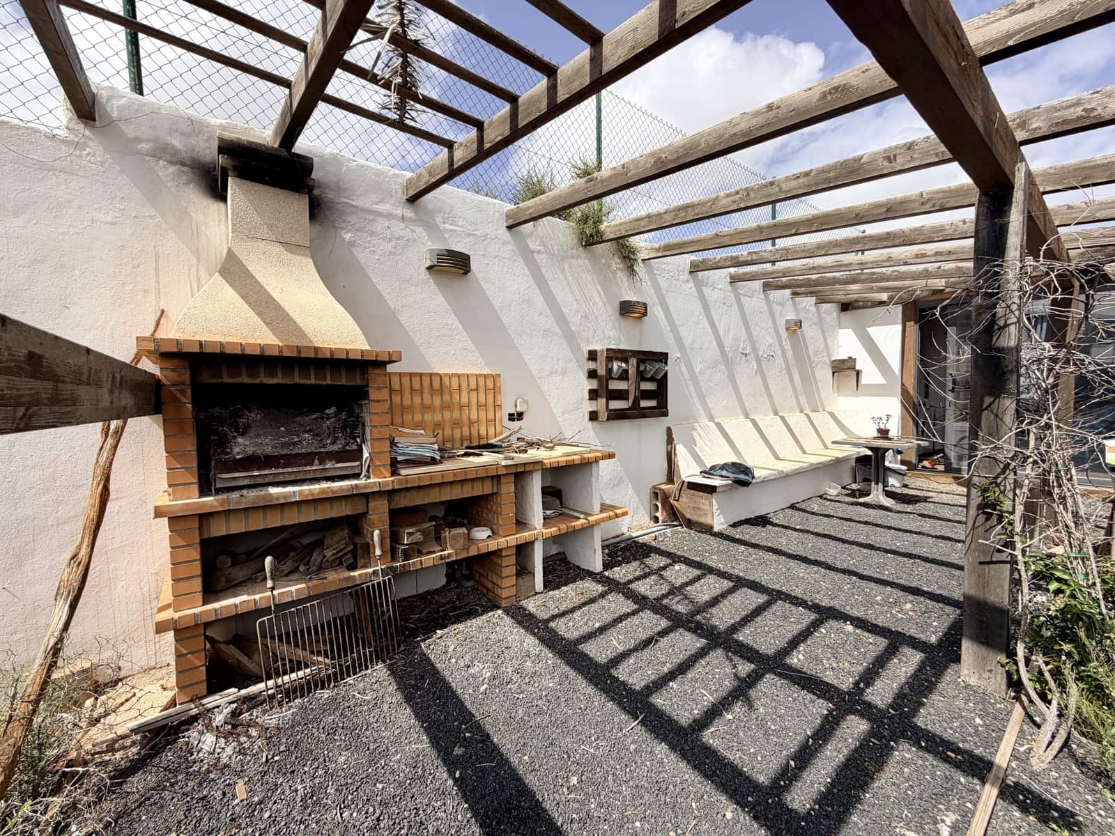 5 bedroom Villa for sale in El Time with pool garage - € 710,000 (Ref: 9703329)