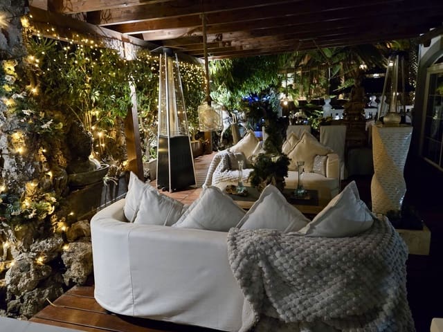 4 bedroom Villa for sale in Caleta de Fuste, Antigua with pool garage - € 849,000 (Ref: 9735063)