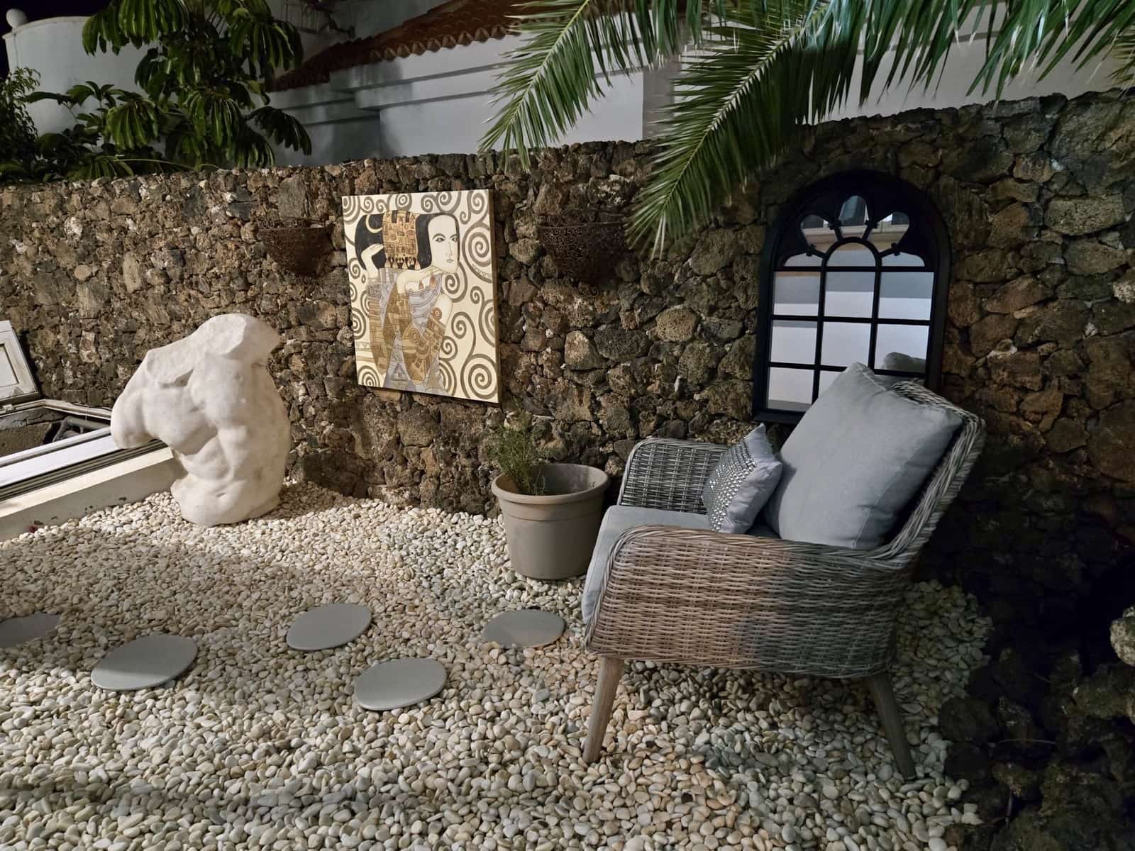 4 bedroom Villa for sale in Caleta de Fuste with pool garage - € 849,000 (Ref: 9735063)