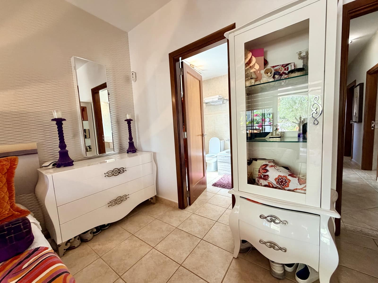 4 bedroom Villa for sale in Caleta de Fuste with pool garage - € 849,000 (Ref: 9735063)