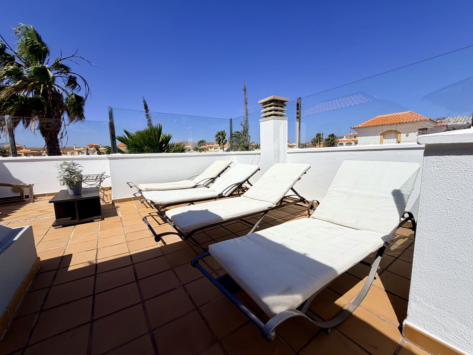 4 bedroom Villa for sale in Caleta de Fuste with pool garage - € 849,000 (Ref: 9735063)